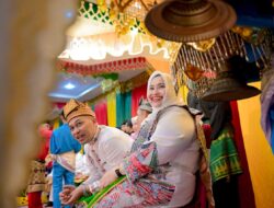 Pulang Dari Pelantikan dan Retreat, Bupati Kasmarni Disambut Meriah di Bumi Lancang Kuning