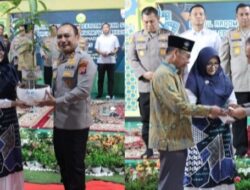 Kapolresta Dampingi Kapolda Riau Sampaikan Gagasan “Green Policing” Pembekalan Purna Studi Wisudawan UMRI