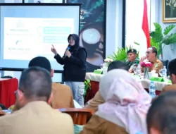 Berkeadilan, tahun 2025 Bupati Afni akan membangun jalan di semua Kecamatan.
