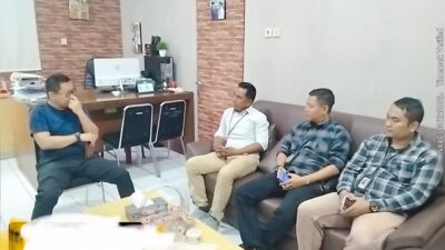 Silaturrahmi Insan Pers dengan Camat Jatiasih bapak Ashari S.T.M M penuh Keakraban