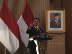 Pemimpin Tidak Hanya Harus Cerdas, Tetapi Dapat Menggerakkan dan Menginspirasi