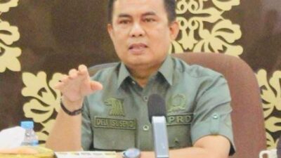 DELVI SUSENO SH,.Ketua Fraksi GERINDRA KOMISI 4 DPRD KABUPATEN SIAK MELARANG karyawan menggunakan truk truk terbuka yang mengangkut karyawan kontraktor di perusahaan PT.IKPP Tbk perawang.