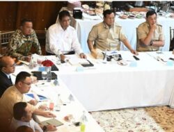 Prabowo Instruksikan Menteri Pertanian Produksi Pupuk Berkualitas Tinggi