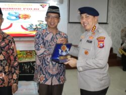 HUT Brimob ke-80, Kapolresta Pekanbaru Gelar Syukuran dan Beri Penghargaan Untuk Purnawirawan