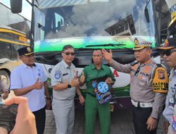 Dirlantas Polda Riau Gandeng Instansi Terkait Gelar Ramp Check di Terminal AKAP Pekanbaru, Pastikan Keselamatan Penumpang dalam Operasi Zebra Lancang Kuning 2025