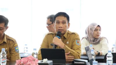 Wamendagri Wiyagus Dorong Tata Kelola Stadion yang Profesional untuk Perkuat Industri Olahraga dan UMKM