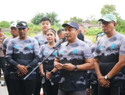Kapolda Riau Deklarasikan Green Policing Runners, Tanam 100 Pohon Tepi Sungai