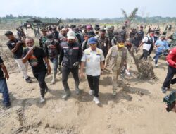 Kasatgas Tito Dorong Pembukaan Akses dan Penataan Hunian Pascabencana di Aceh Timur