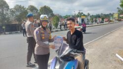 Operasi Keselamatan di Kampar, Polisi Edukasi Pengendara dengan Pendekatan Humanis!”