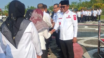 Bupati Pelalawan Pimpin Apel Perdana Dan Halal Bihalal Bersama ASN