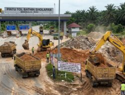Kian Bebas Beraktivitas Ilegal Tambang Galian C Bebas Beroperasi Di Kabupaten Bengkalis. Pihak DLHK Provinsi Bertanggung Jawab Terhadap Kerusakan Dan Kejahatan Lingkungan