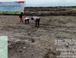 Bhabinkamtibmas Pangkalan Baru Polsek Siak Hulu Cek Lahan Jagung Pipil Kuartal-II, Dukung Ketahanan Pangan