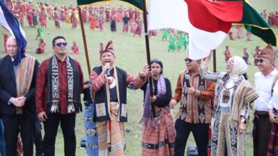 Mendagri Buka Festival Fulan Fehan 2026, Hadirkan Tarian Persahabatan Indonesia dan Timor-Leste